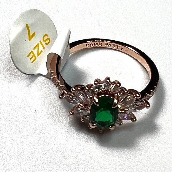 Ring Bomb Party Ring, , Size 7 deep green main stone CZ accents rose gold band - Picture 7 of 7